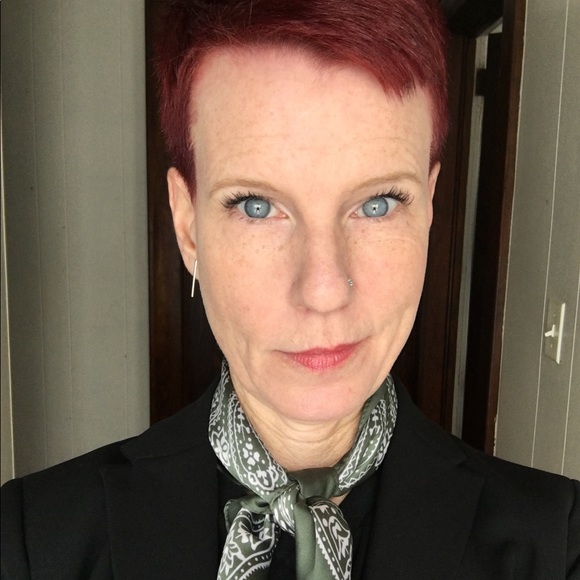 Meet the Posher - Picture 2 of 2